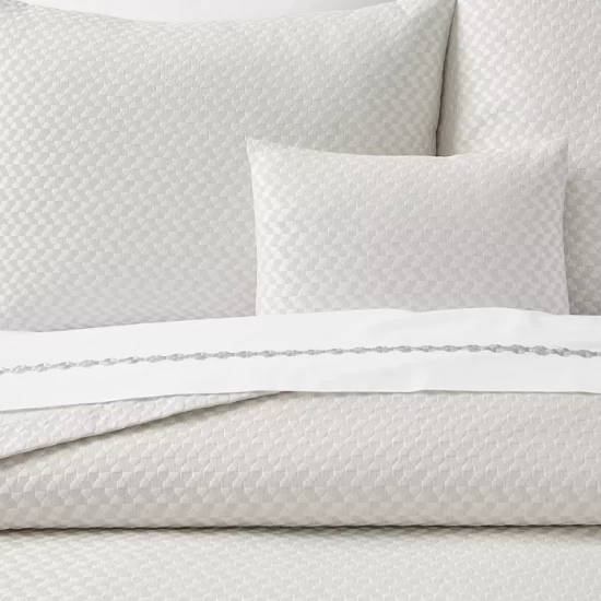 Flash Sale π Matouk Ivins Bedding Collection - 150th Anniversary Exclusive β€οΈ 8 Flash Sale π Matouk Ivins Bedding Collection - 150th Anniversary Exclusive β€οΈ - Image 6